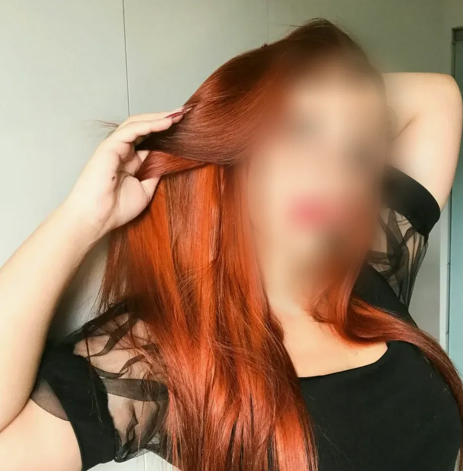 Alina, 32