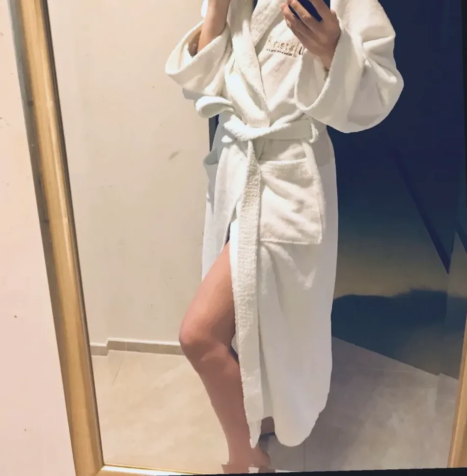 Neea, 36