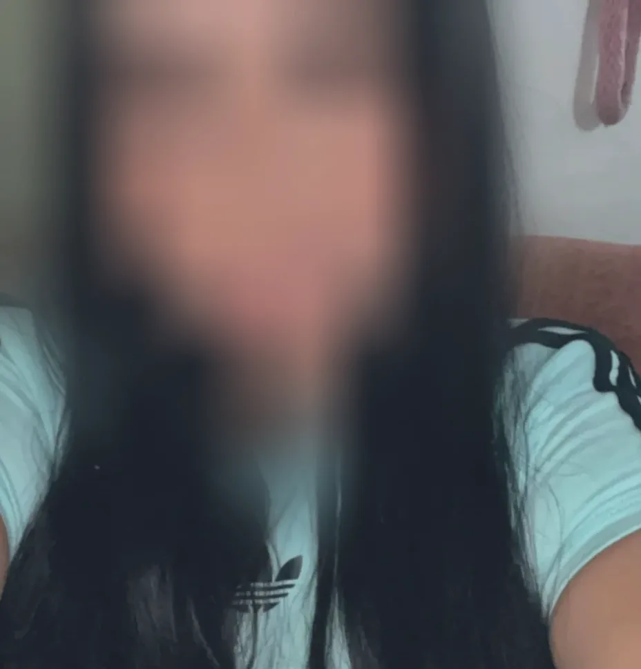Susanna, 25