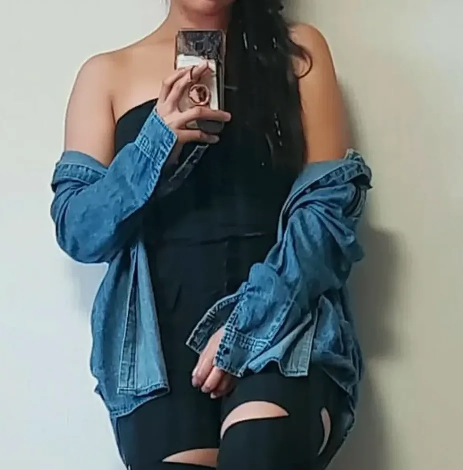Tiina, 28